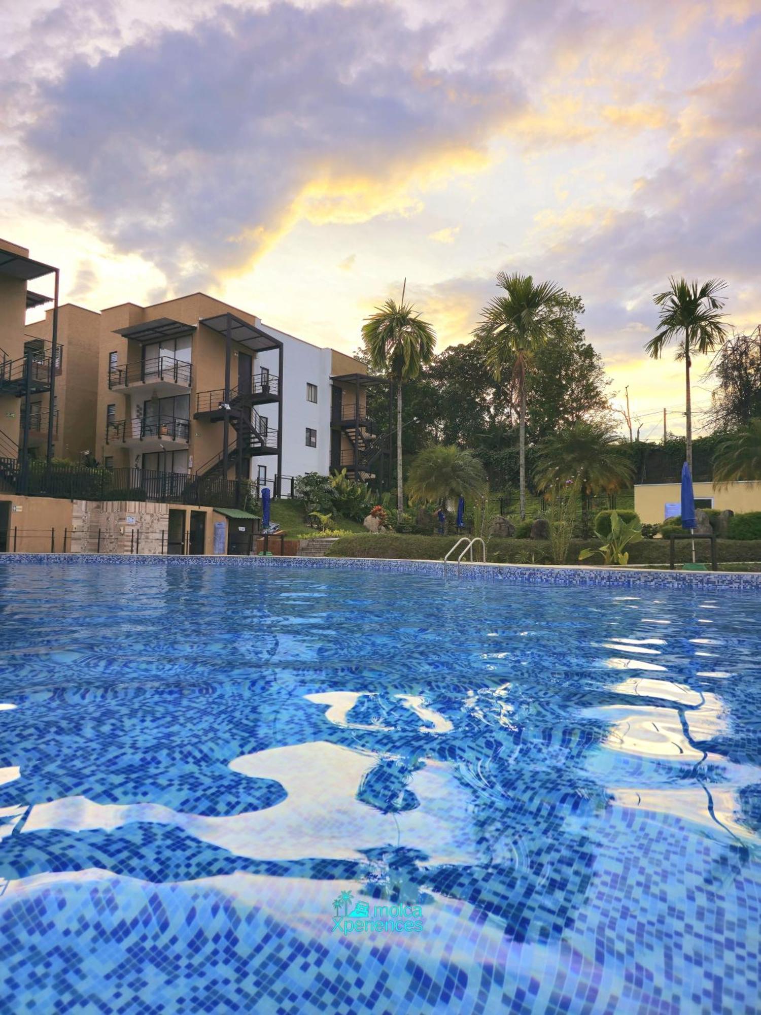 Apartamento Privado Vacacional A 5M Del Aeropuerto, 20 Minutos Del Parque Del Cafe Y Centro De Armenia Con 4 Piscinas, 3 Jacuzzi, Sauna By Molca Xperiences 2H Kültér fotó