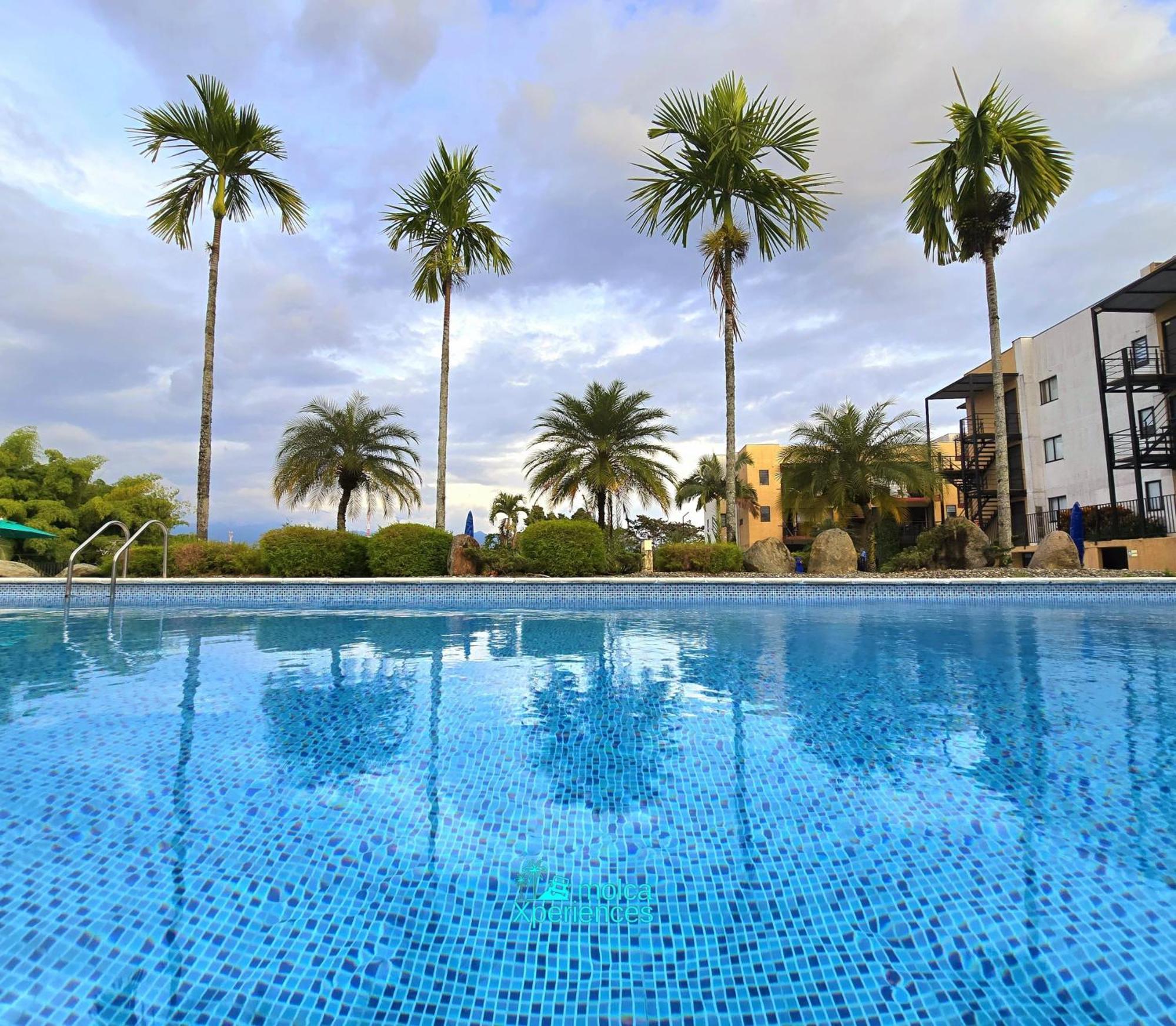 Apartamento Privado Vacacional A 5M Del Aeropuerto, 20 Minutos Del Parque Del Cafe Y Centro De Armenia Con 4 Piscinas, 3 Jacuzzi, Sauna By Molca Xperiences 2H Kültér fotó