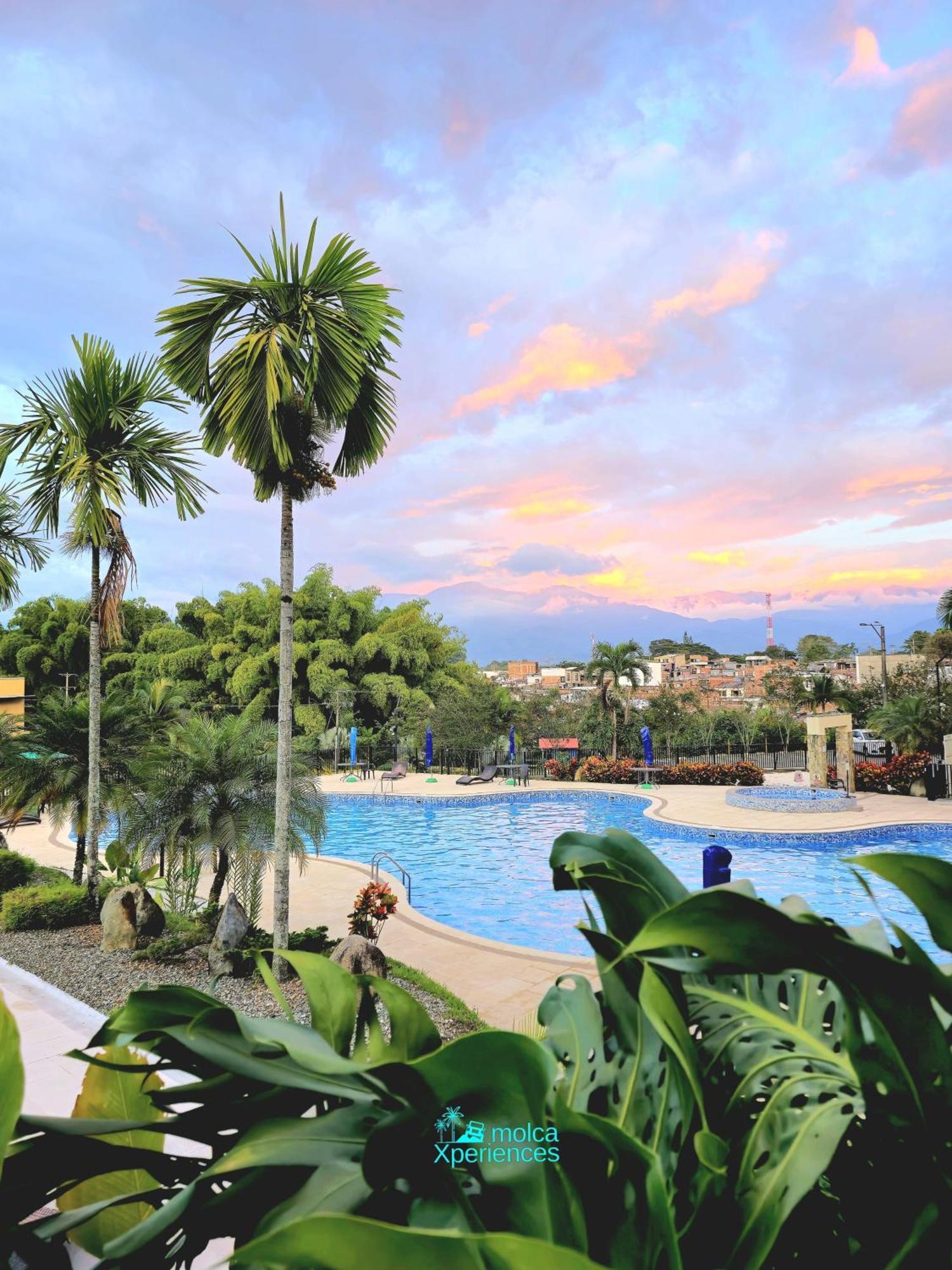 Apartamento Privado Vacacional A 5M Del Aeropuerto, 20 Minutos Del Parque Del Cafe Y Centro De Armenia Con 4 Piscinas, 3 Jacuzzi, Sauna By Molca Xperiences 2H Kültér fotó