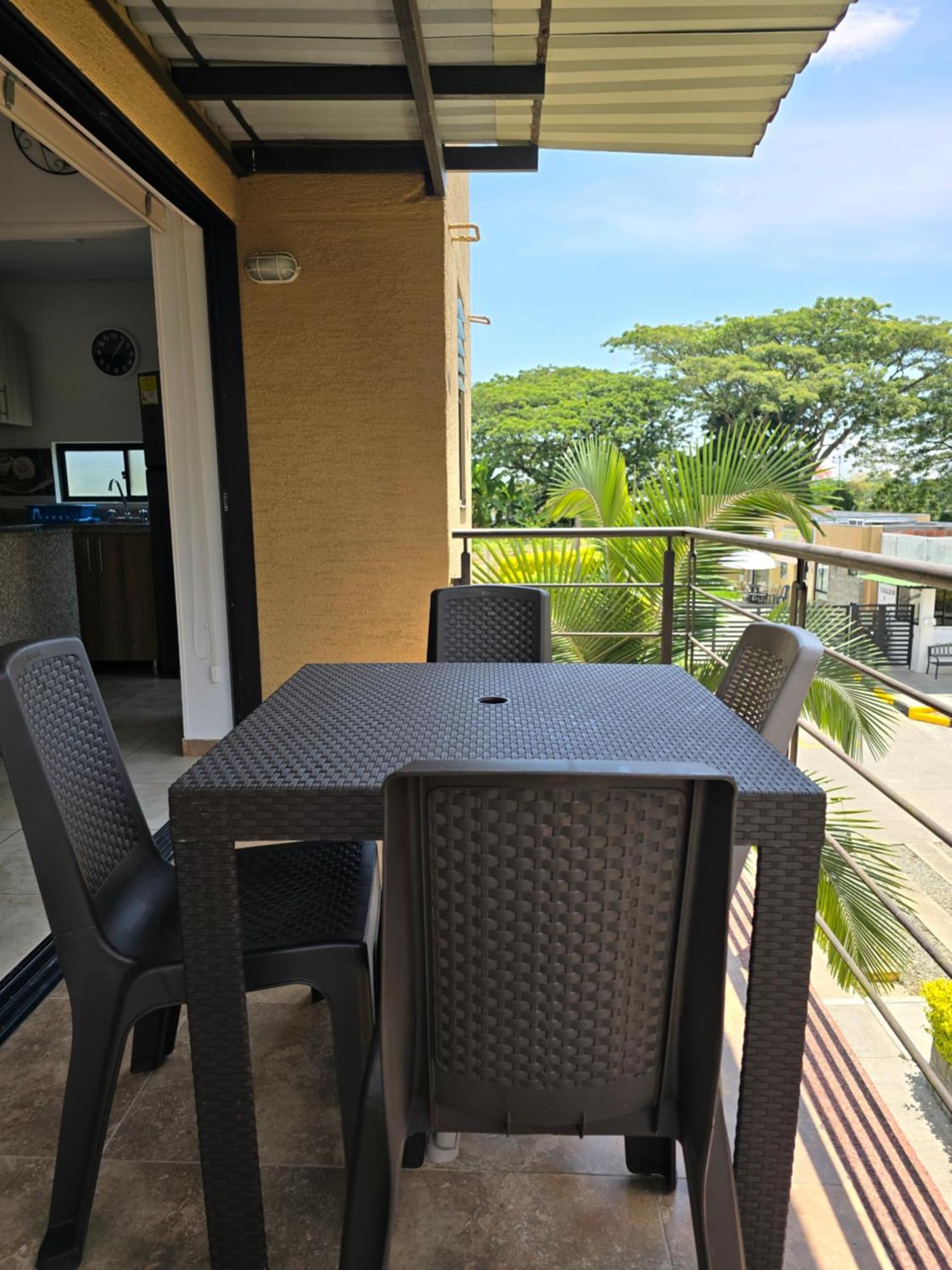 Apartamento Privado Vacacional A 5M Del Aeropuerto, 20 Minutos Del Parque Del Cafe Y Centro De Armenia Con 4 Piscinas, 3 Jacuzzi, Sauna By Molca Xperiences 2H Kültér fotó